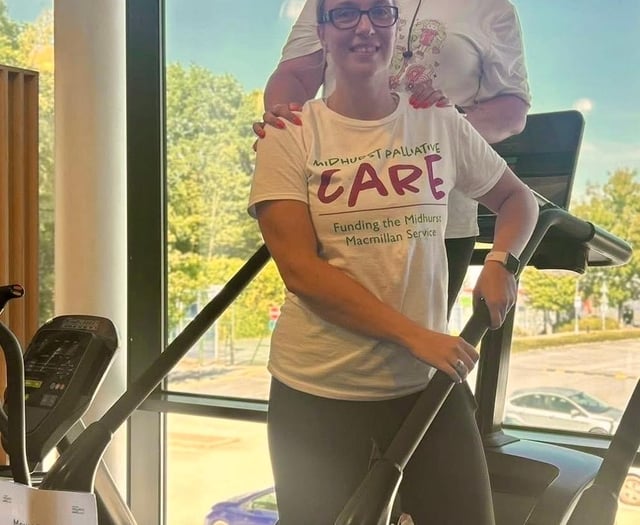 Haslemere team ‘summits’ Everest in memory of local mum