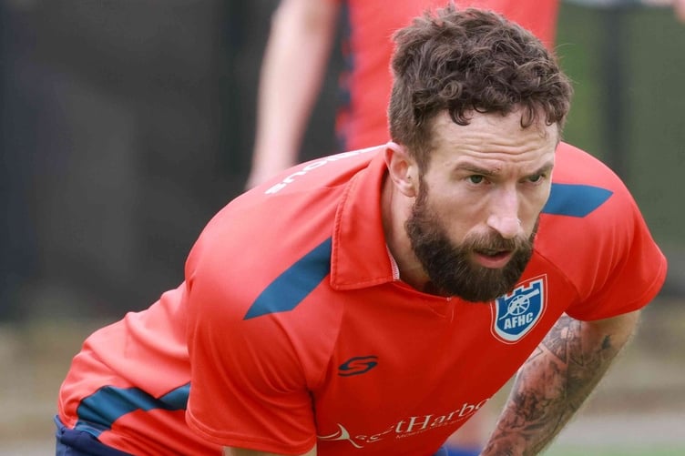 Stu Morhall in action for Aldershot & Farnham's men's first team