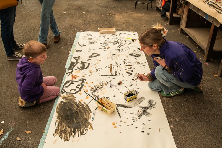 The launch of Farnham Craft Month featured a live painting demonstration.