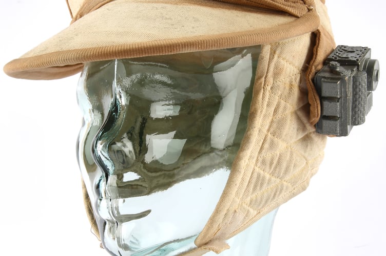 Star Wars Episode V – The Empire Strikes Back (1980). Original Rebel Trooper hat with radio transmitter