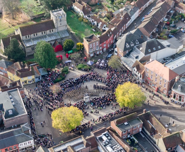 A town remembers as hundreds gather for Remembrance in Petersfield