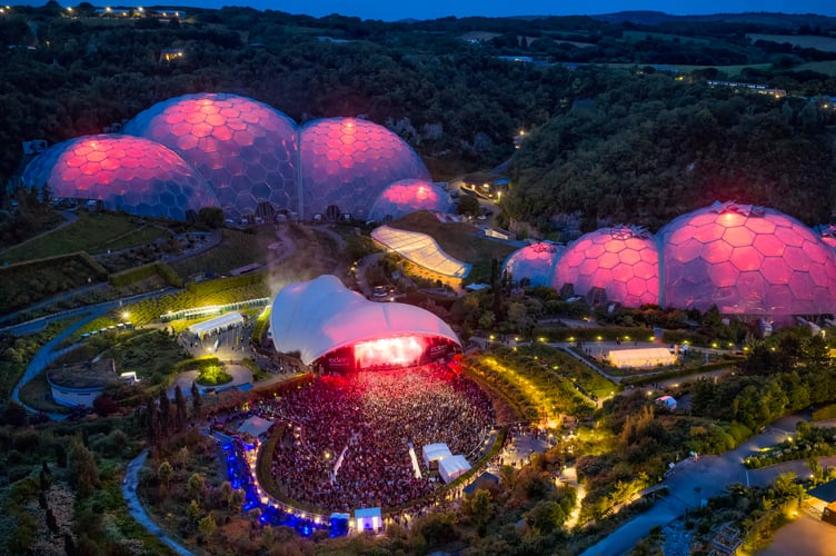PICTURES OF THE YEAR 2025 - THE BEST OF THE BIG LADDER:
THE EDEN PROJECT: The Deftones play for a sold out crowd during the "eden Sessions" at the Eden Project in Cornwall last night (thursday). The stunning Biomes behind creating a natural amphitheatre.
The site is home to worlds largest indoor rainforest replicating the humid environments of Southeast Asia, West Africa, and South America.
Photograph By Chris Gorman / Big Ladder. taken last night 27th June 2025.