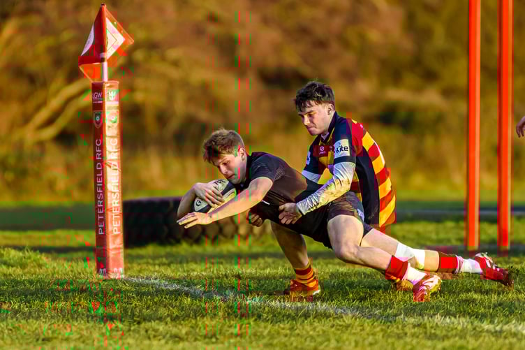 Action from Petersfield's 30-15 win against Chobham