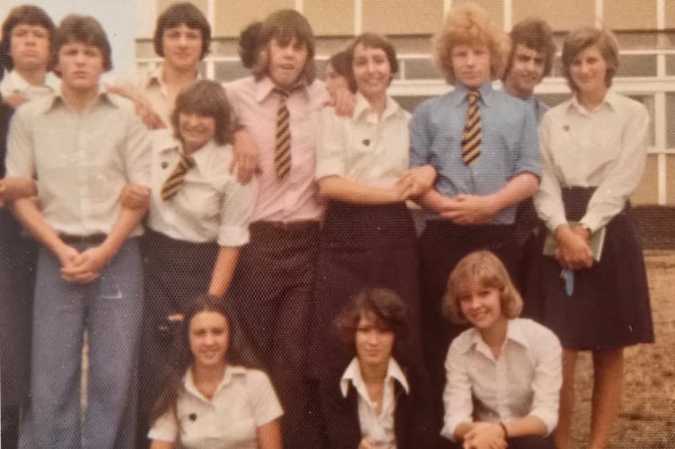 Heath End Farnham School 1976 reunion