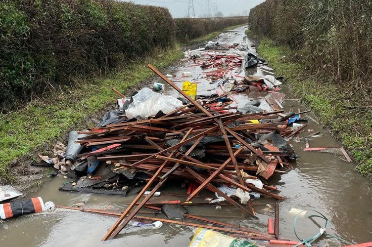 Wyck Lane Flytipping Kingsley Binsted