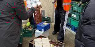 Young Muslim volunteers deliver 1.5 tonnes of food to charity