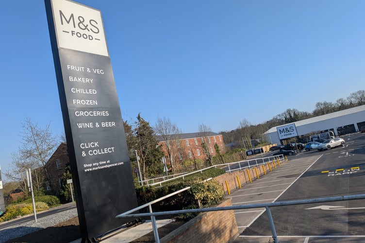M&S Food Farnham Retail Park