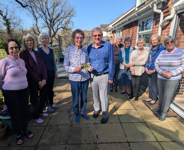 Former mayor seeks answers in Galapagos mystery