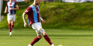 WATCH: Johnson praises Farnham Town's second-half display after win