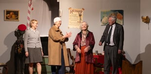 Tilbourne Players' Lettice and Lovage was tribute to Dame Maggie Smith