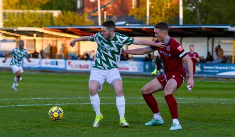 Farnham Town slip to narrow defeat at Taunton