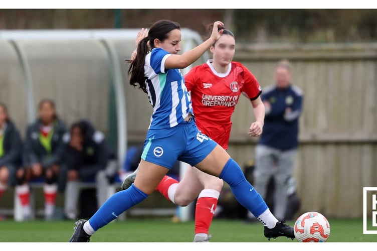 Libby Hester is playing for Brighton & Hove Albion FC while studying at HSDC College.