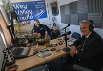 Hinds in the hotseat aS MP visits new Alton radio station studio